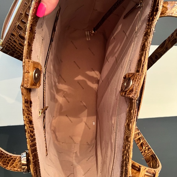 Sold out online! NWT Brahmin Brooke Hazlenut Melbourne - Picture 3 of 4